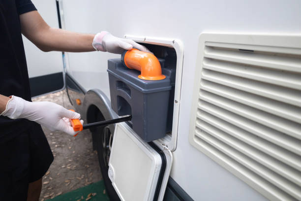 Best Porta potty rental near me  in Thompson, ND