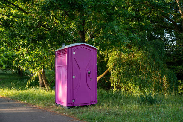 Professional porta potty rental in Thompson, ND