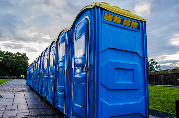 Best Portable bathroom rental  in Thompson, ND